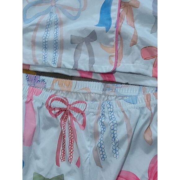 $NWT PJ set, colorful bows design, button down shirt with shorts. Soft XXL - Picture 8 of 8